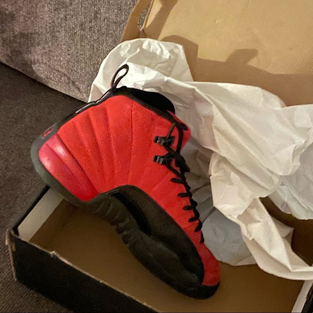 Grade School, size 7 Jordan